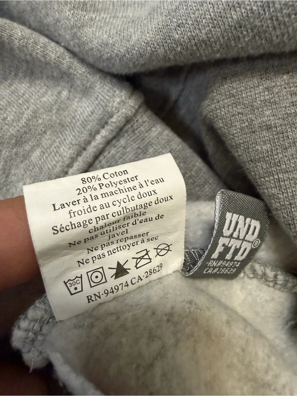 Undefeated Gray Crewneck with Teal, Black & Yellow Logo sz. L